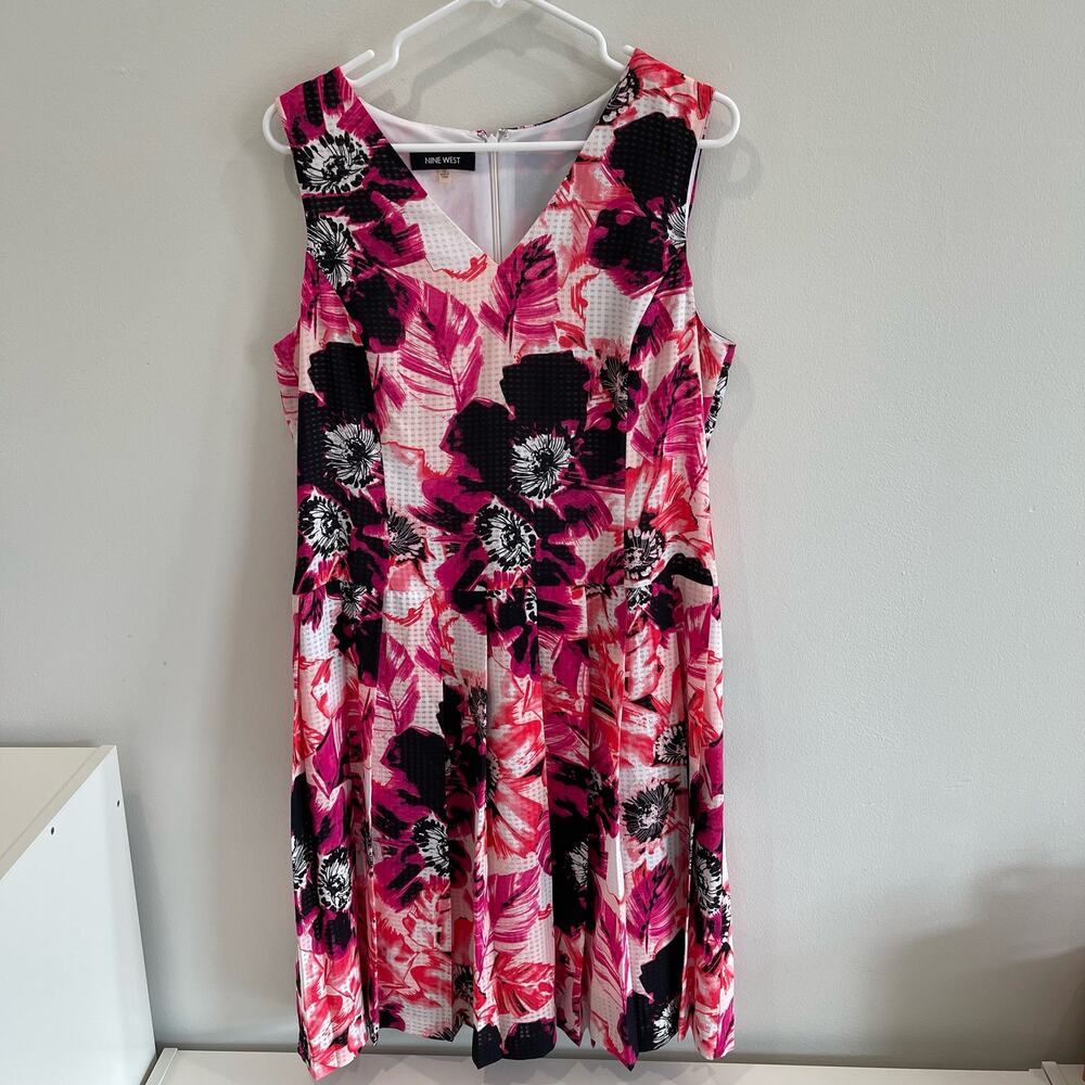 Nine West Women’s Size 12 Floral Fit & Flare Dress